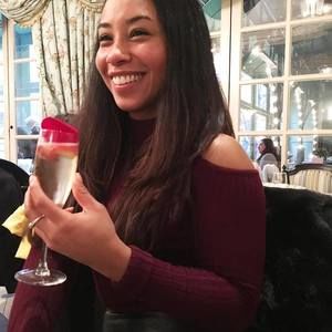 Meet your Posher, Kiara